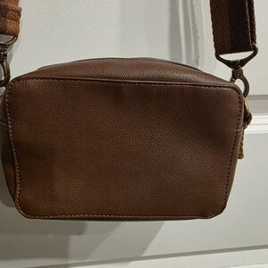 Thirty-One Brown  Womens Purse.